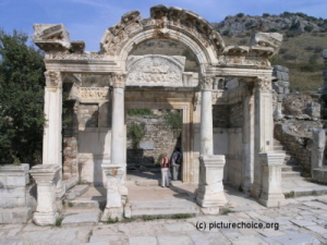 Hadrian Tempel Ephesus