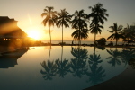 Pool Sunrise The Reef Hotel