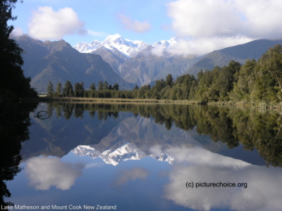 Lake Matheson and Mount Cook New Zealand