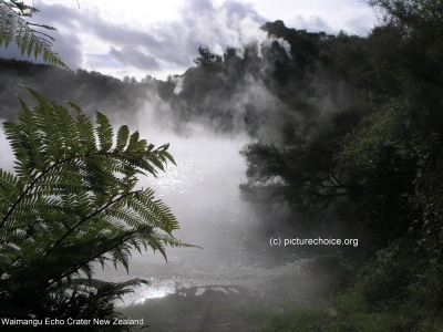 Waimangu Echo Crater New Zealand